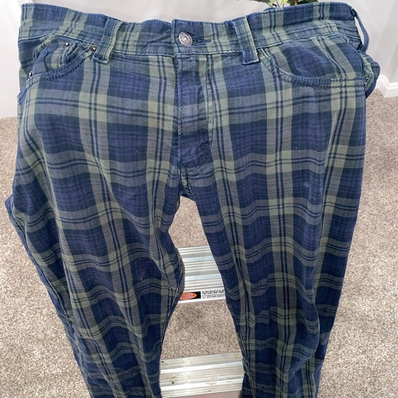 Levi's Other - SKINNY LEVI’s 33x32 GREEN AND BLUE PLAID
RARE